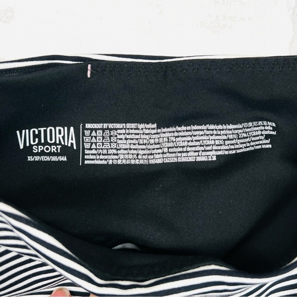 VICTORIA'S SECRET VICTORIA SPORT KNOCKOUT TIGHT SIZE XS LEGGINGS EUC - Picture 9 of 10